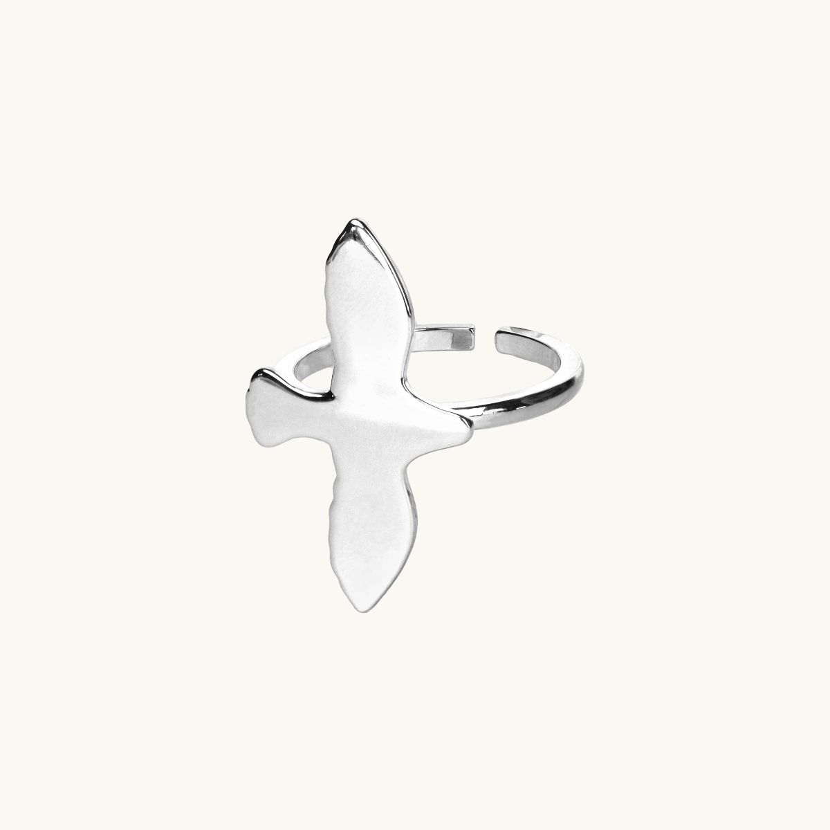 Adjustable ring in silver in shape of a dove