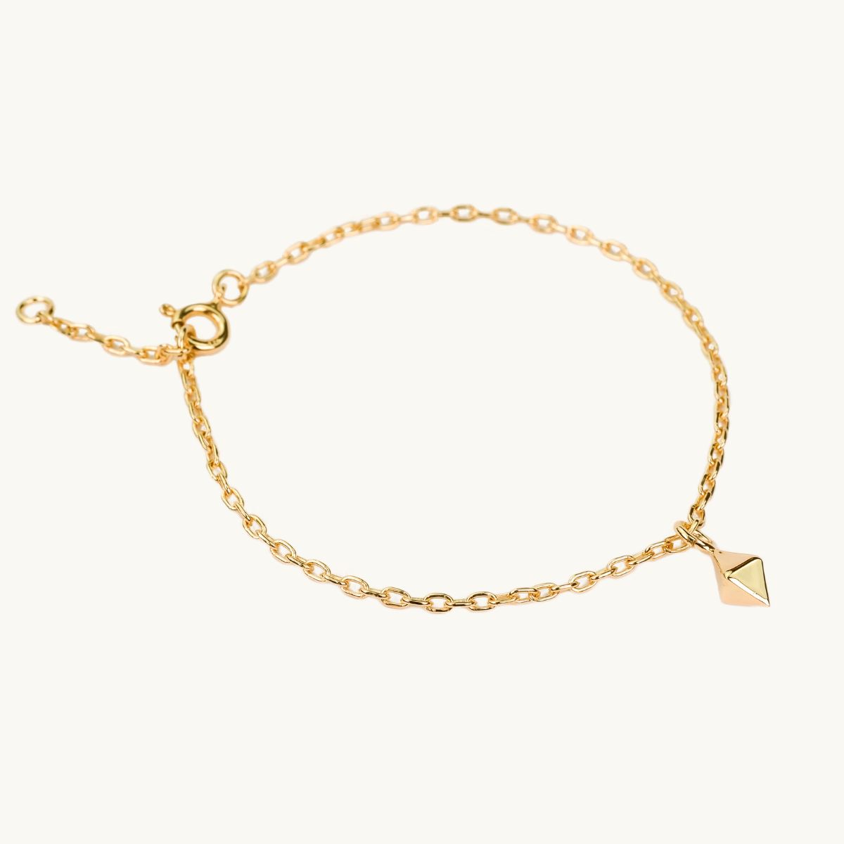 Bracelet with diamond pendant in gold plated brass