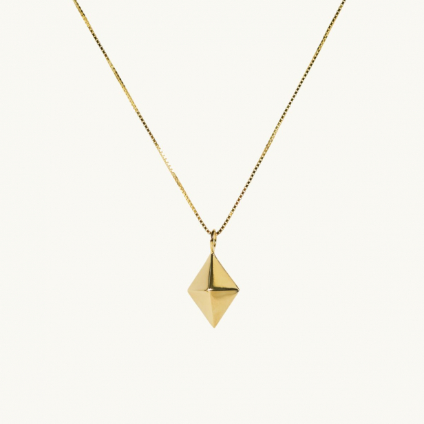 Pendant in shape of a diamond