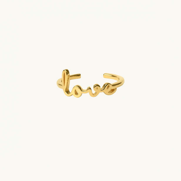Ring in gold with the word love