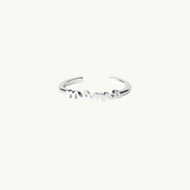Silver ring with the word mama