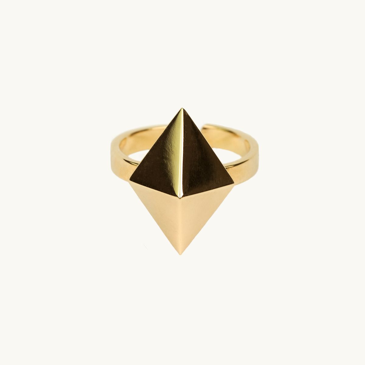 Ring large diamond ppg gold charity