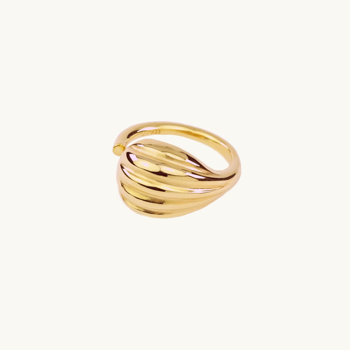 Adjustable fig ring in gold plated brass