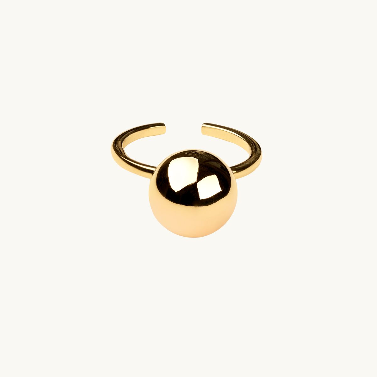 Globe ball ring in gold plated brass