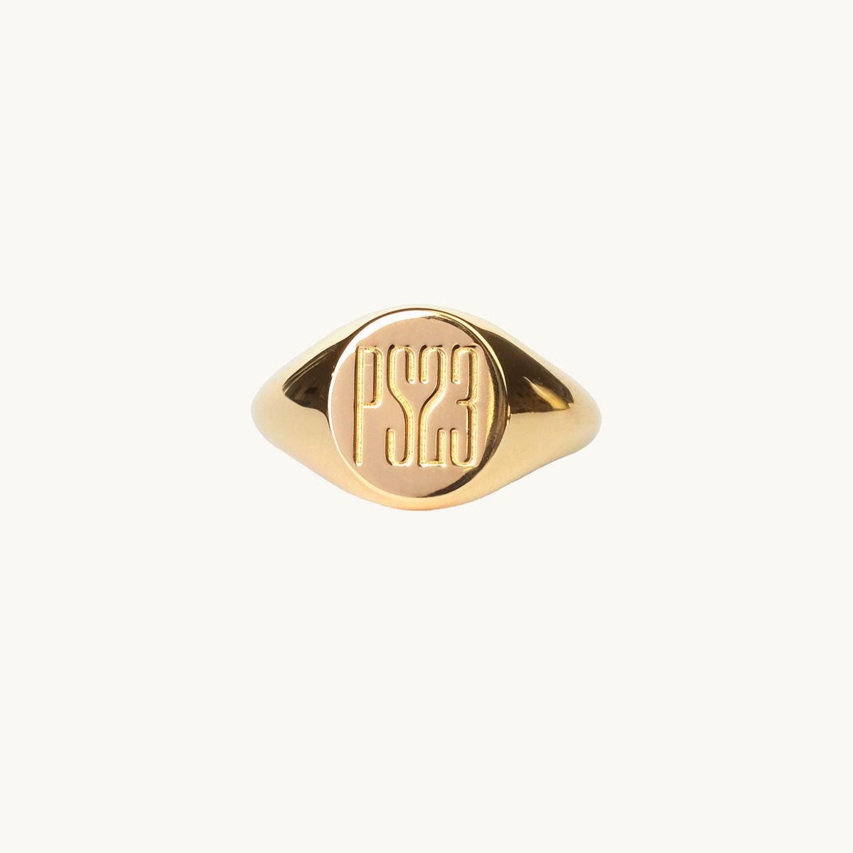 Signet ring in gold with inscription PS23