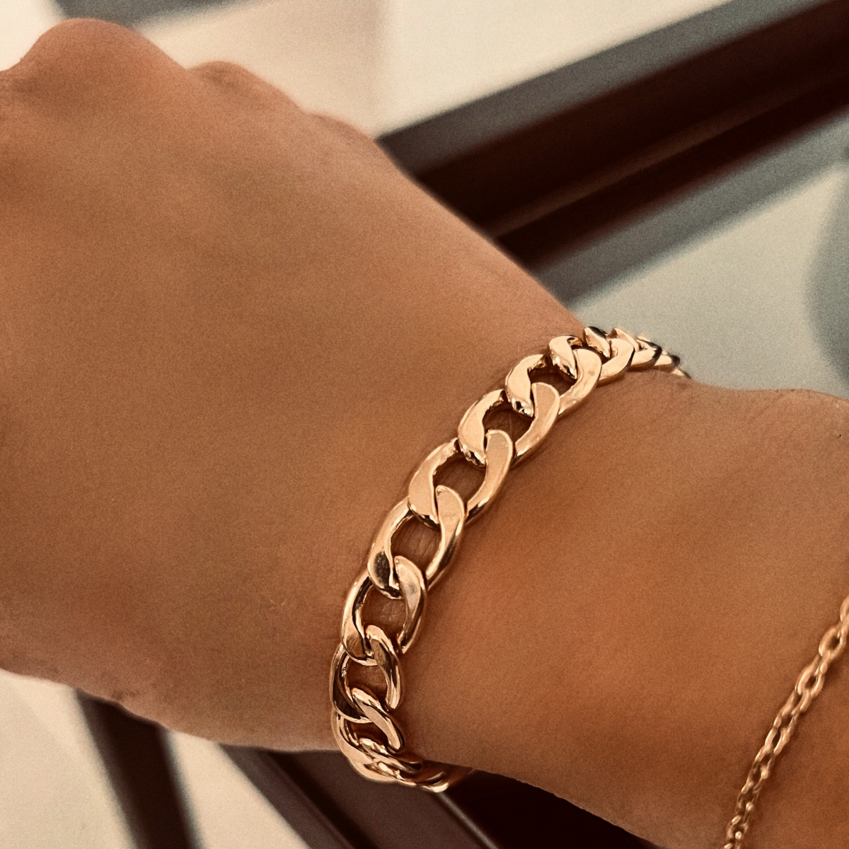 CURB CHAIN BRACELET GOLD