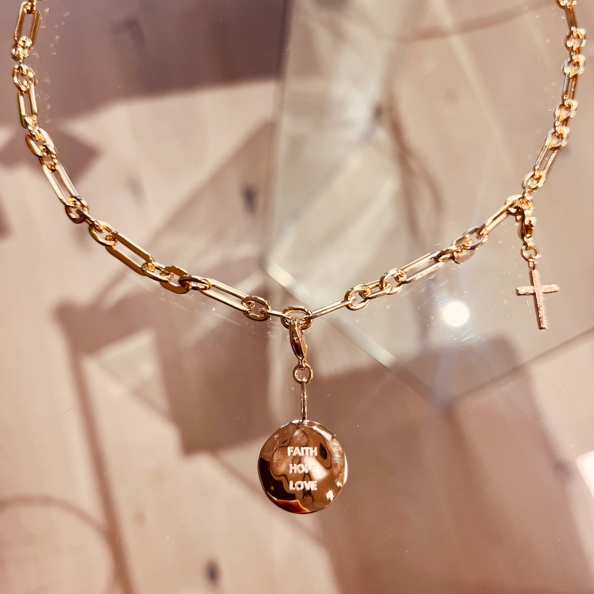 FHL ORGANIC COIN CHARM GOLD