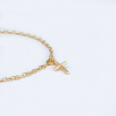 Bracelet in gold with a cross pendant