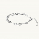 A bracelet in silver with oval hollow rings that hooks into each other
