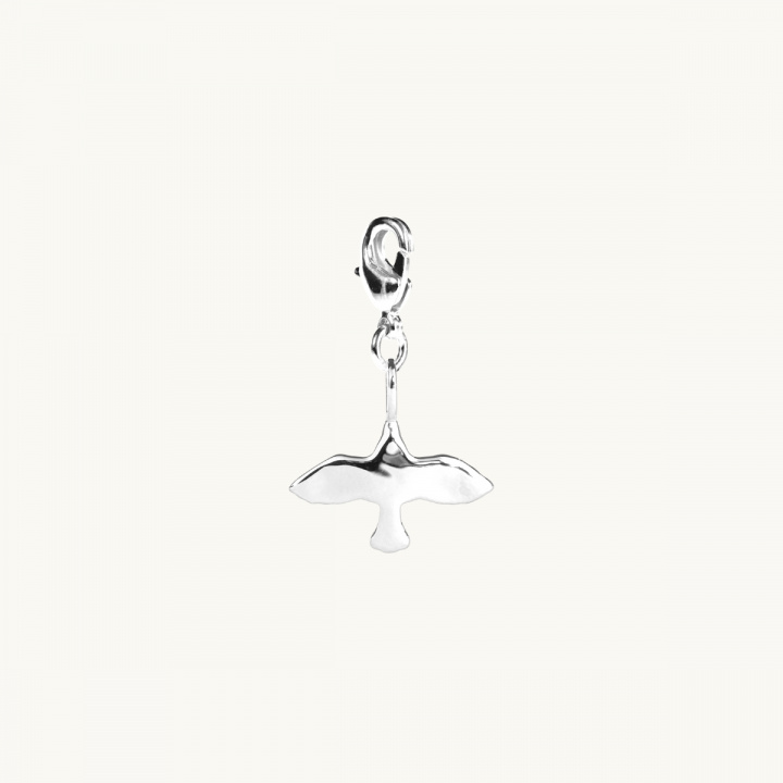 A high polished silver dove with a clasp