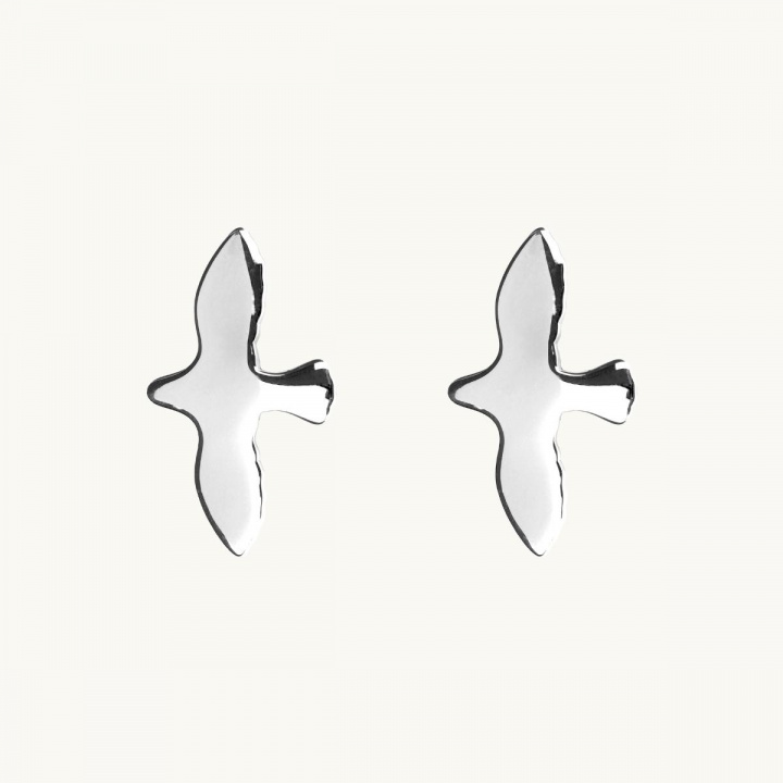 Earrings in sterling silver in shape of a dove