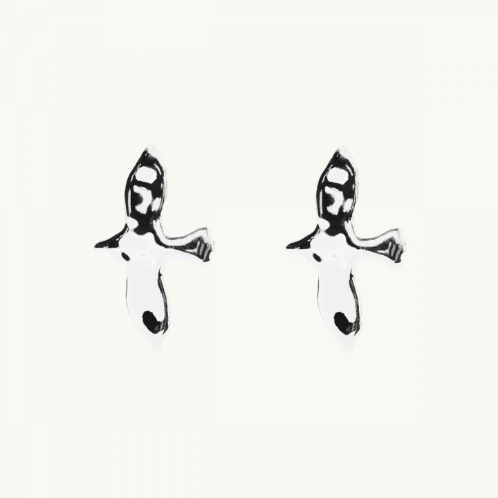Large pin earrings in sterling silver. 