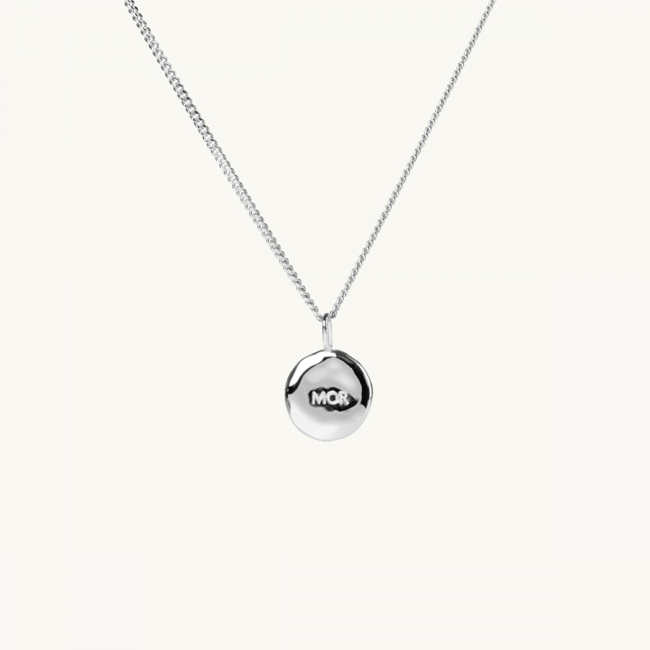 Organic coin in silver with the engraving MOR