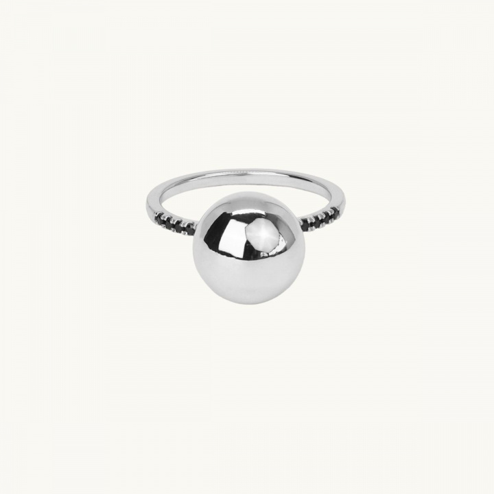 ring in sterling silver with black cz stones and large globe