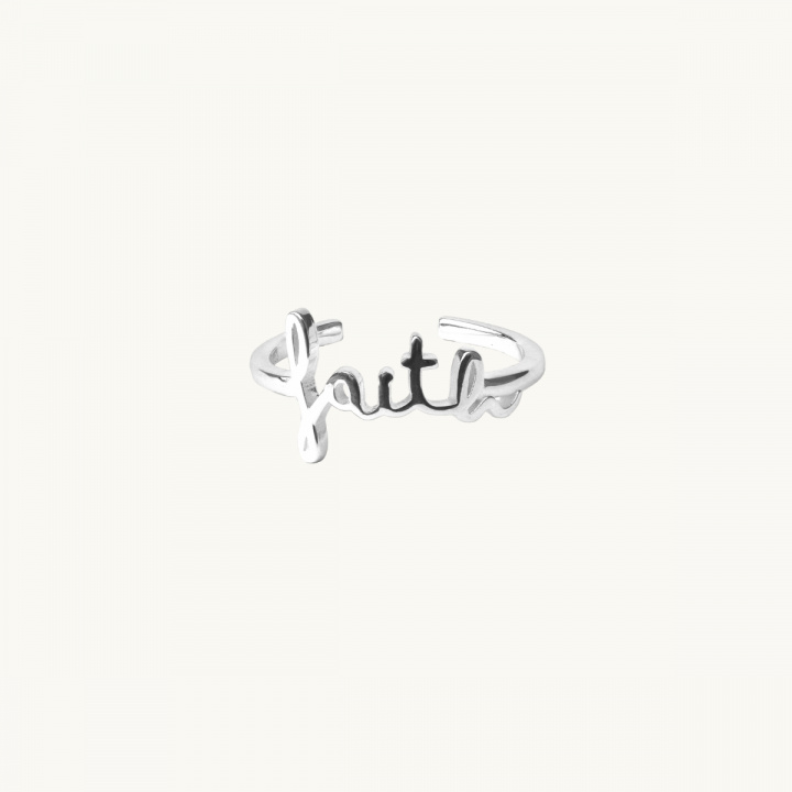 Ring in silver with the word faith